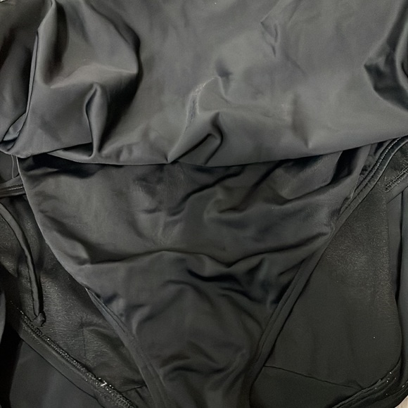 Cacique Swimsuit - Picture 2 of 5